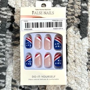 Press-On Nails with Adhesives Jelly Tabs Independence Day